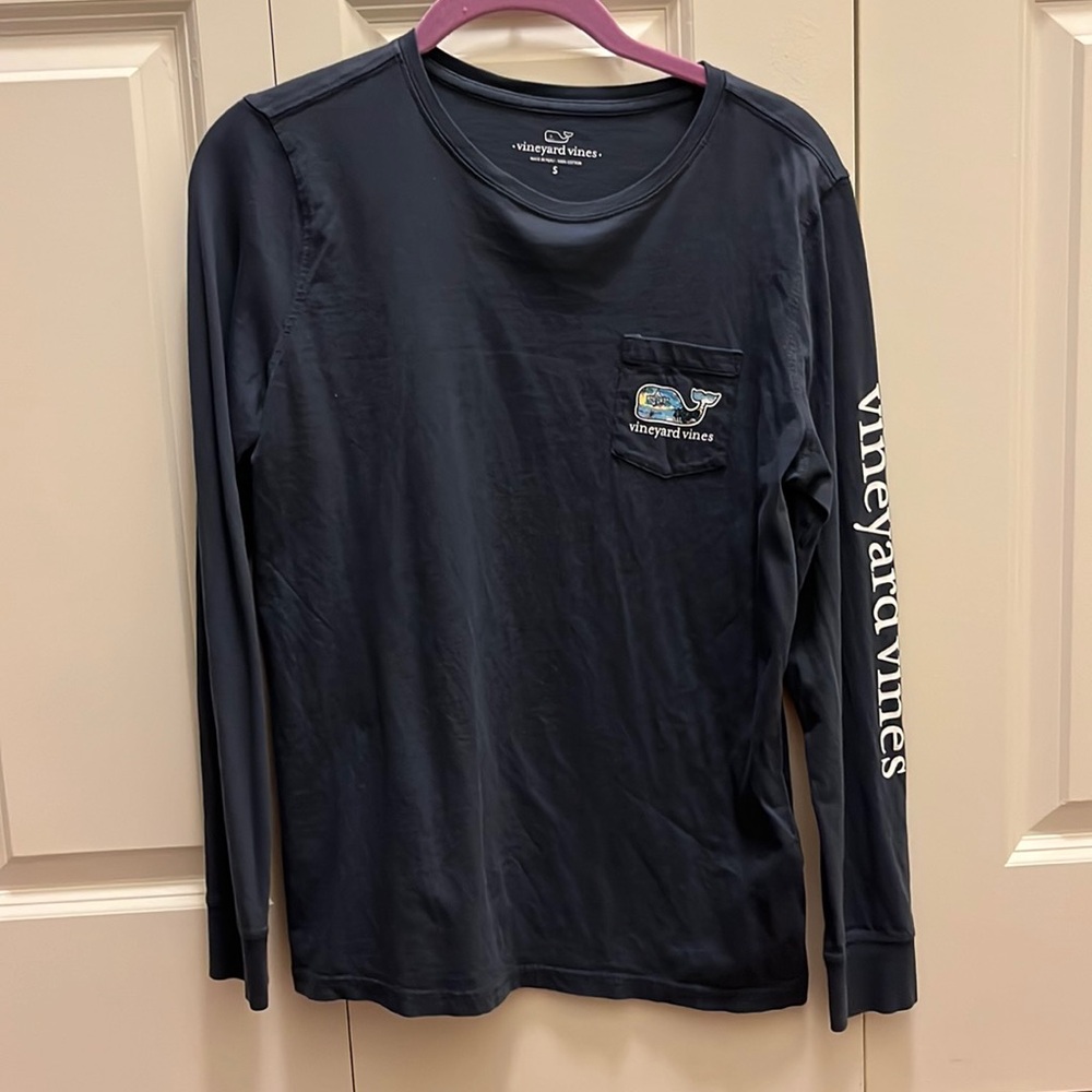 Navy Blue Vineyard Vines Edgartown Long Sleeve T